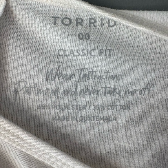Torrid, size 00 (XL), off white tank with heart graphic. Polyester/cotton blend - Picture 5 of 5